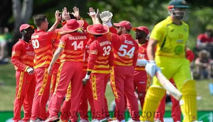 Australia పై హిస్టరీ విజయం సాధించిన Zimbabwe Australia పై హిస్టరీ విజయం సాధించిన Zimbabwe