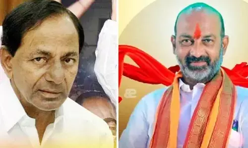 బీజేపీలోకి మాజీ మంత్రి.. కేసీఆర్‌ను ఉక్కిరిబిక్కిరి చేసేలా బండి ప్లాన్?