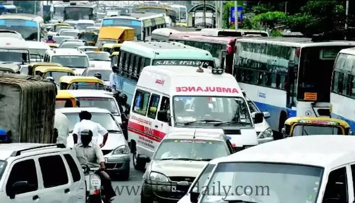 ట్యాంక్​బండ్ ​పరిసరాల్లో ట్రాఫిక్​ఆంక్షలు