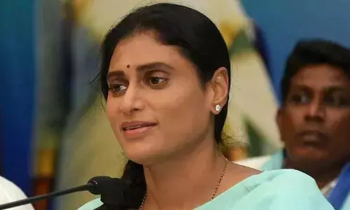 Y S Sharmila: అధికారంలోకి వస్తే ఇంట్లో అర్హులందరికీ రూ.3 వేల పెన్షన్లు!