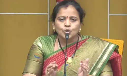 రాష్ట్రంలో లోన్‌యాప్ మరణాల పాపం జగన్ రెడ్డిదే: Achanta Sunitha