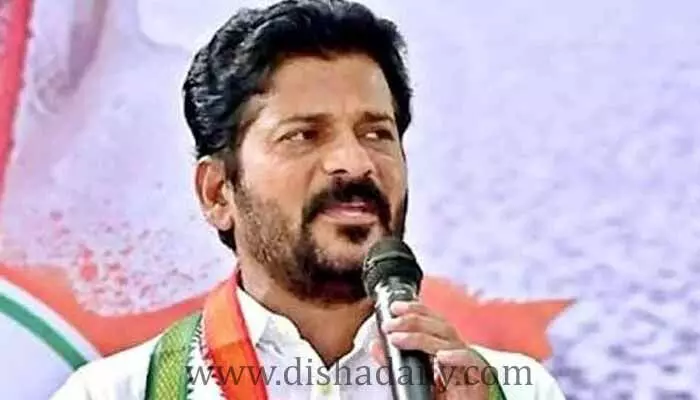 కృష్ణారెడ్డి, స్రవంతిలతో రేవంత్ భేటీ కృష్ణారెడ్డి, స్రవంతిలతో రేవంత్ భేటీ