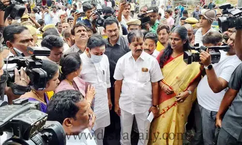 నేను ఈ నియోజకవర్గ ఎంపీని.. పోలీసులపై కిషన్ రెడ్డి సీరియస్