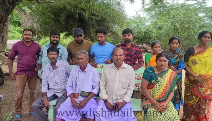 మహిళ SI పై అసత్య ప్రచారం.. కులం పేరుతో దూషించలేదట! మహిళ SI పై అసత్య ప్రచారం.. కులం పేరుతో దూషించలేదట!