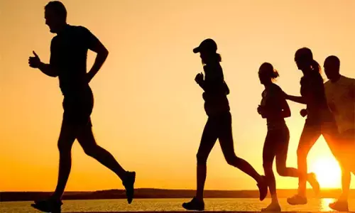 Health tips: స్లోగా పదివేల అడుగులు వేయడం కంటే వేగంగా నడవడమే మేలు