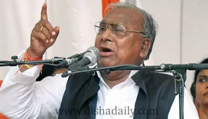 AICC ప్రెసిడెంట్గా రాహుల్ గాంధే సరైనోడు: VH AICC ప్రెసిడెంట్గా రాహుల్ గాంధే సరైనోడు: VH