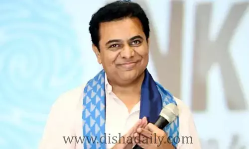 మంత్రి కేటీఆర్‌కు Thanks చెప్పిన వీఆర్ఏ ప్రతినిధులు బృందం