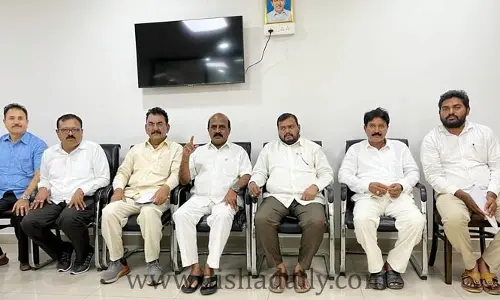 MP లక్ష్మణ్ ఇచ్చిన స్టేట్మెంట్ BJP నిర్ణయమా? లక్ష్మణ్ నిర్ణయమా?