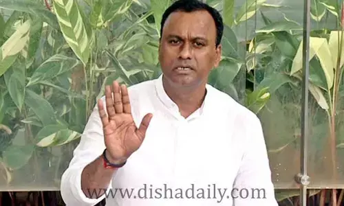 సినిమా తీస్తే పాన్ ఇండియా హిట్ పక్కా..  కేటీఆర్ వ్యాఖ్యలపై రాజగోపాల్ రెడ్డి సెటైర్