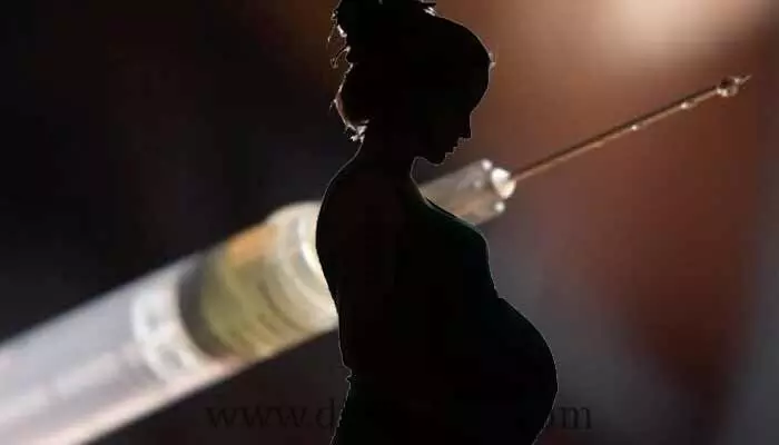 Crime News ఖమ్మంలో మరో సూది మందు హత్య..! భార్యను ఆస్పత్రికి తీసుకెళ్లి.. Crime News ఖమ్మంలో మరో సూది మందు హత్య..! భార్యను ఆస్పత్రికి తీసుకెళ్లి..