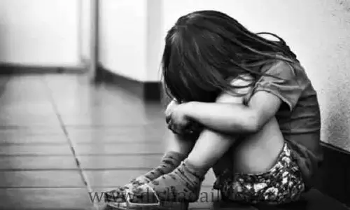 Crime News: ఏడేళ్ల బాలికను పాఠశాలలో 18 గంటలు బంధించిన సిబ్బంది