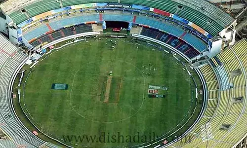 IDNvsAUS: రేపు మ్యాచ్‌కు వెళ్లే వారు బకెట్ నీళ్లు తీసుకెళ్లండి!