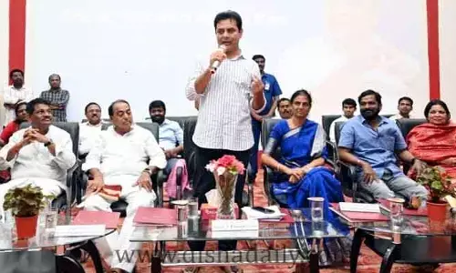 సబితక్కకు కోపం వచ్చినా సరే.. మీ ఆందోళన నాకు నచ్చింది: KTR