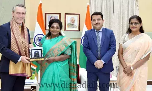 గవర్నర్‌ను కలిసిన బ్రిటీష్ డిప్యూటీ హై కమిషనర్
