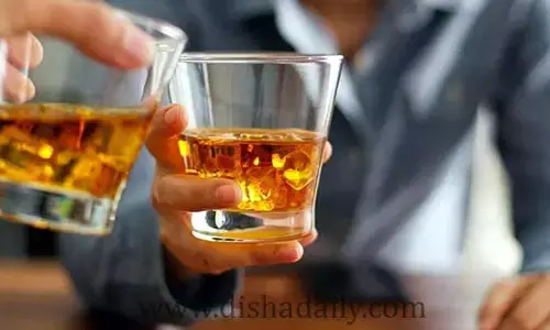 మందుబాబులకు బిగ్ షాక్.. పండుగ పూట సుక్క దొరకడం కష్టమేనా?