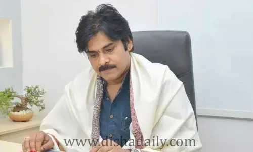 HYD: జనసేన ఆఫీస్‌లో పవన్ కల్యాణ్.. త్వరలోనే వాళ్లను కలుస్తానని హామీ