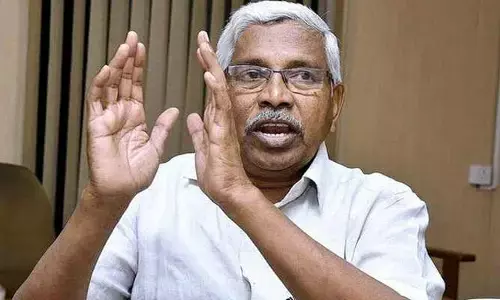KCR కామెంట్ చేసిన రోజునే తొలి మోసం జరిగింది: కోదండరాం