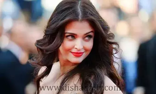 కెమెరా మాకు సరస్వతి తో సమానం: Aishwarya Rai