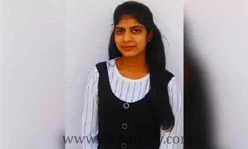 హోటల్ తెరవడానికి వెళ్లిన యువతి ఏమయిందో తెలుసా..