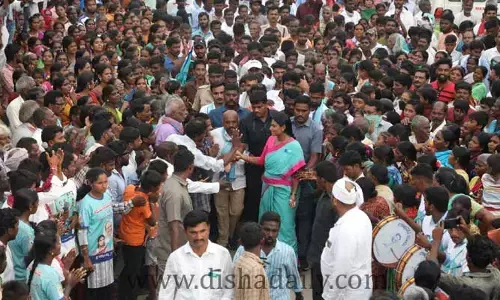 ఒక్క అవకాశం ఇవ్వండి రాజన్న రాజ్యాన్ని మరోసారి చూపిస్తా..