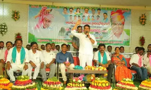 గుజరాత్ మోడల్ కావాలా ? తెలంగాణ మోడల్ కావాలా : ఎమ్మెల్యే పీయూసీ చైర్మెన్ జీవన్ రెడ్డి