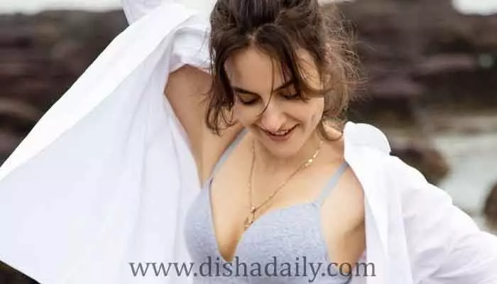 ఇన్నాళ్లకు కష్టానికి తగిన గుర్తింపు లభిస్తోంది.. Elli AvrRam ఇన్నాళ్లకు కష్టానికి తగిన గుర్తింపు లభిస్తోంది.. Elli AvrRam