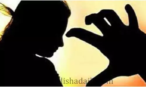 వివాహితపై అత్యాచారం