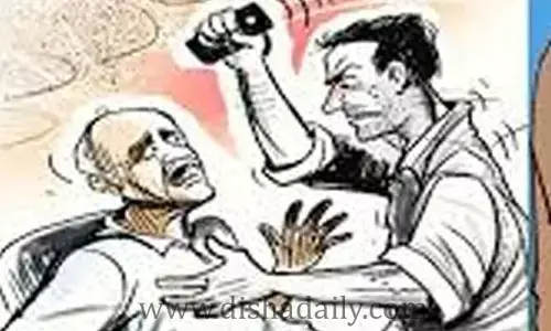 ఆస్తికోసం తండ్రీ తనయుల పరస్పరదాడులు