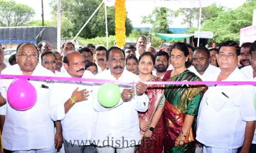 ఉపాధి అవకాశాలను ఏర్పరచుకోవాలి : మంత్రి సబితా ఇంద్రారెడ్డి