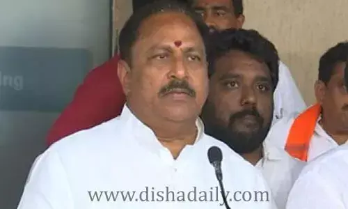 చంద్రబాబుకు కుటుంబ సభ్యుల నుంచే ప్రాణహాని: మంత్రి కొట్టు సంచలన ఆరోపణలు