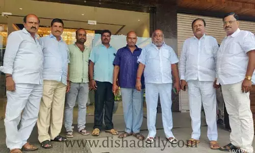 టీఆర్ఎస్ వైపే ప్ర‌జ‌ల చూపు