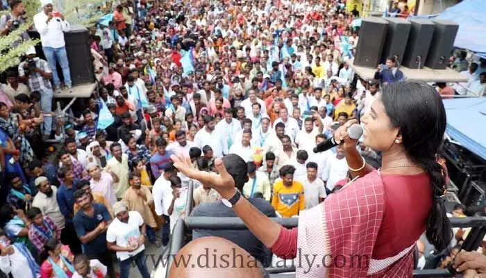 కొంచెం అయినా సిగ్గు అనిపించడం లేదా కేటీఆర్? కొంచెం అయినా సిగ్గు అనిపించడం లేదా కేటీఆర్?