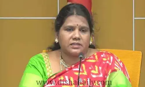 భువనేశ్వరి ప్రజల్లోకి వస్తుందని సీఎంకు, మంత్రులకు మతి చలించింది: పీతల సుజాత