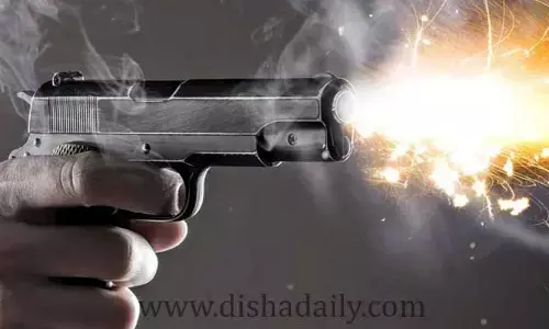 HYD: మాదాపూర్‌లో కాల్పులు కలకలం