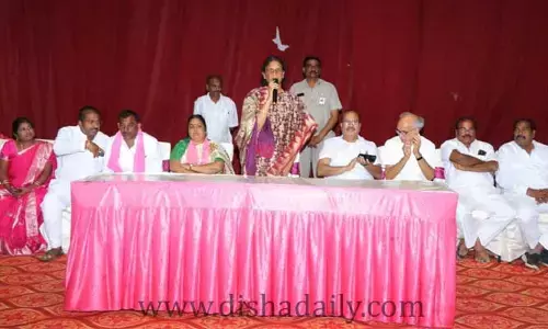 కూసుకుంట్లను గెలిపించి అభివృద్ధికి సహకరించండి : మంత్రి సబితా