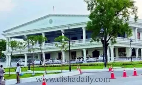 తెలంగాణలో రాజకీయ సంచలనం.. ప్రగతి భవన్‌లో మరో ఉద్యమ నేత!