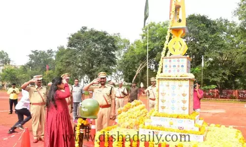 పోలీస్ అమరవీరుల త్యాగాలు మరువలేనివి : జిల్లా కలెక్టర్ నిఖిల