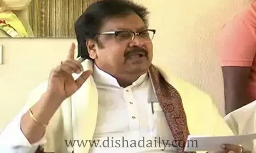 అప్పు కోసం గిరిజనుడి భార్యను అపహరిస్తారా?  Varla Ramaiah