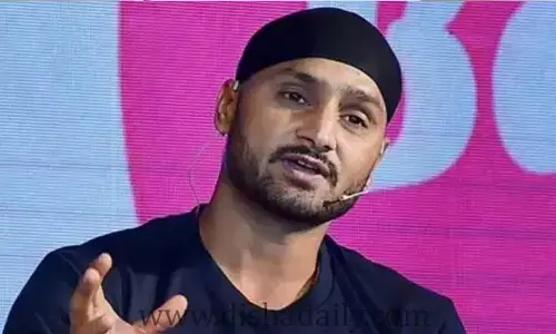 బుమ్రా లేకపోతే అదే జరిగేది : హర్భజన్ సింగ్ కీలక వ్యాఖ్యలు