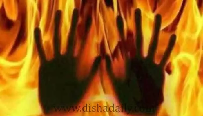 అపార్ట్మెంట్లో భారీ అగ్నిప్రమాదం.. 10 మంది సజీవదహనం అపార్ట్మెంట్లో భారీ అగ్నిప్రమాదం.. 10 మంది సజీవదహనం