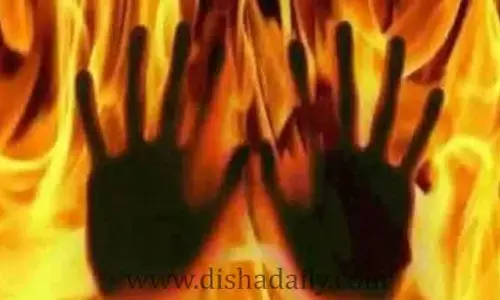 అపార్ట్‌మెంట్‌లో భారీ అగ్నిప్రమాదం.. 10 మంది సజీవదహనం