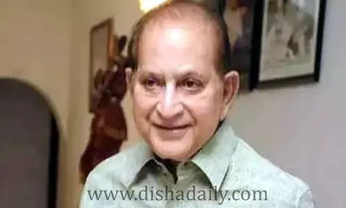 ఆస్తుల్లో కొడుకులకు చిల్లిగవ్వ ఇవ్వని super star krishna..? మరి ఎవరికి ఇచ్చినట్లు..?