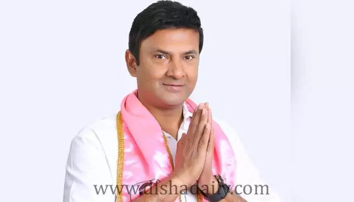 హైదరాబాద్కు చేరుకున్న Malla Reddy అల్లుడు.. ఐటీ దాడులపై ఏమన్నారంటే? హైదరాబాద్కు చేరుకున్న Malla Reddy అల్లుడు.. ఐటీ దాడులపై ఏమన్నారంటే?