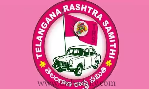 TRS నేతలకు ఫారిన్ టూర్ల పరేషాన్.. కాలు బయటపెట్టగానే ఎటాక్!