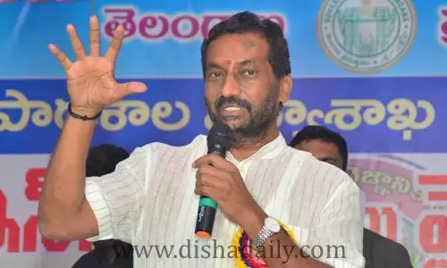 తరగతి గదిలో నుంచే మేధావులు వస్తారు: దుబ్బాక ఎమ్మెల్యే రఘునందన్ రావు