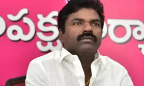 ఎమ్మెల్యే రసమయికి షాక్... !