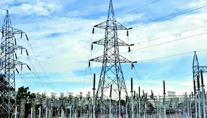 విద్యుత్ బకాయిల చెల్లింపుల్లో రూల్స్ బ్రేక్! విద్యుత్ బకాయిల చెల్లింపుల్లో రూల్స్ బ్రేక్!
