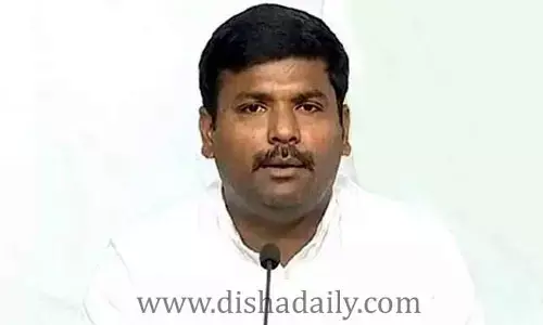పవన్ కల్యాణ్‌కు నాదెండ్ల మనోహర్ వెన్నుపోటు : మంత్రి గుడివాడ సంచలన వ్యాఖ్యలు