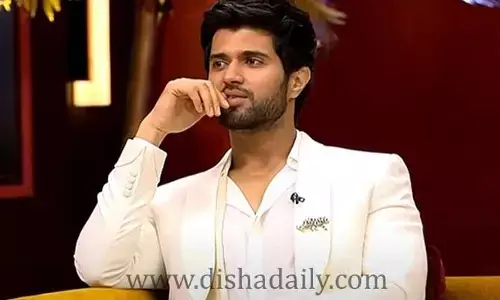 ఈడీ విచారణకు Vijay Devarakonda