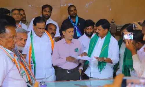 ధరణి పోర్టల్ తక్షణమే రద్దు చేయాలి: పట్లోళ్ల సంజీవరెడ్డి డిమాండ్